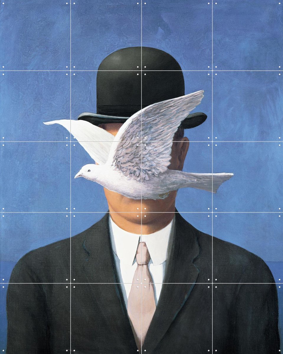 IXXI L'Homme au chapeau melon (1964), Magritte & Standaard Uitgeverij - 80 x 100 cm - Gratis ophangtool - Grote wanddecoratie en posters - Modern