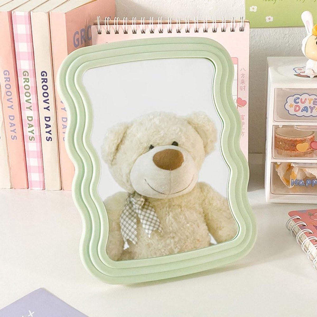 SnelShoppen - Desk Mirror met Stand en Vouwbare Beugel - Kosmetische Spiegel voor Make-up - Decoratieve Spiegel voor Badkamer en Slaapkamer - Groene M