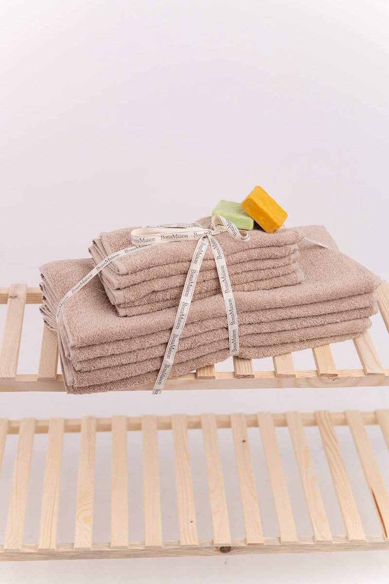 Omgoods - Set van 10 Luxe Badhanddoeken 100% Katoen Lichtbruin