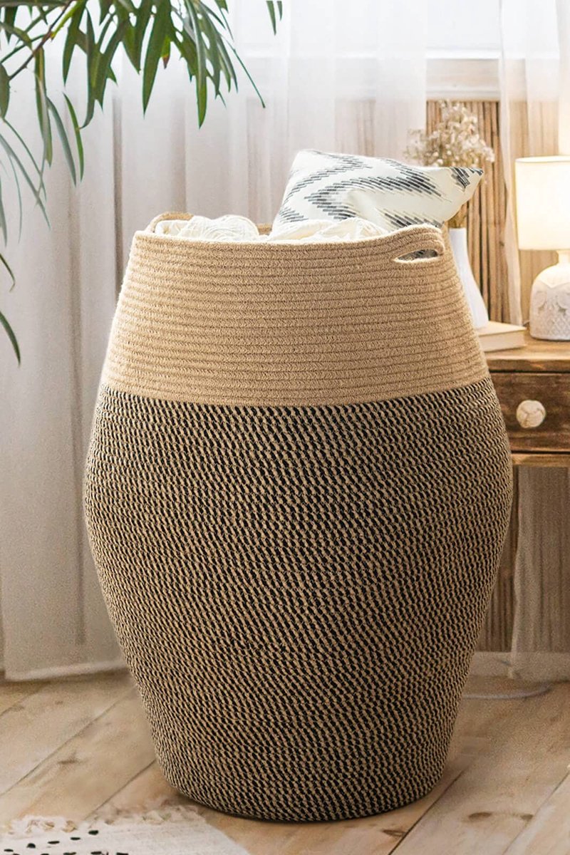 Omgoods - Gevlochten Wasmand, 65 cm Hoog, Zwart en Jute