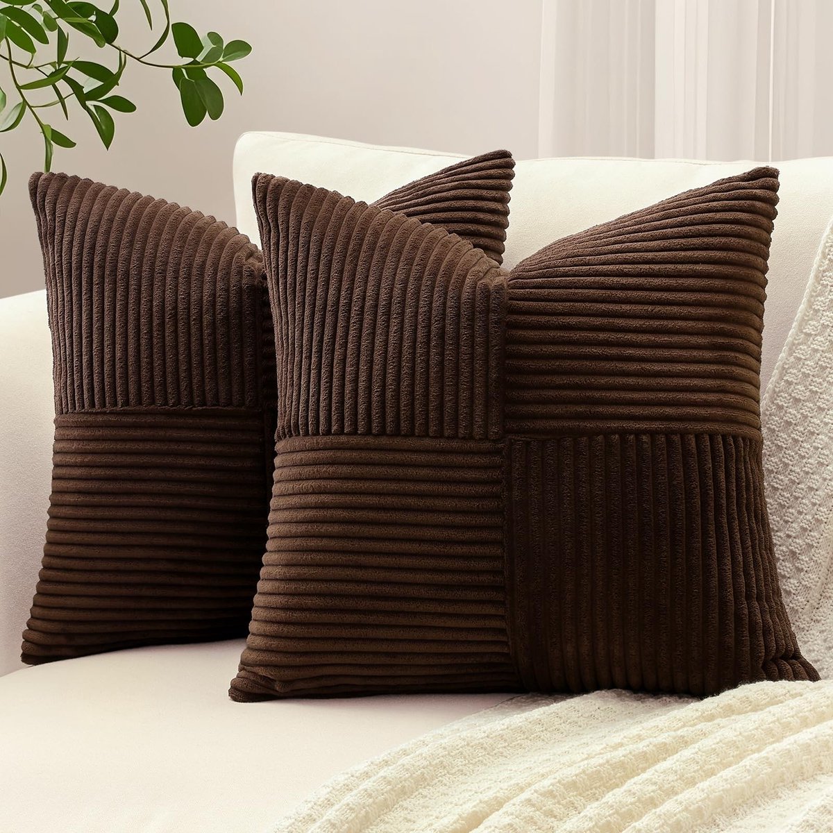Omgoods - Set van 2 Decoratieve Kussenhoezen 50 x 50 cm Corduroy
