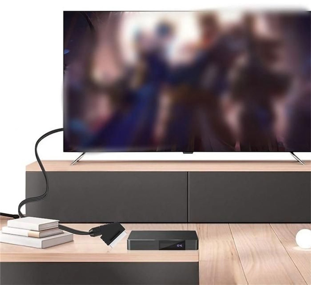 LISM-SCART naar HDMI-converter, 1080p, plug and play, draagbaar, 1 meter kabel, geschikt voor tv's, projectoren en monitoren, zwart.