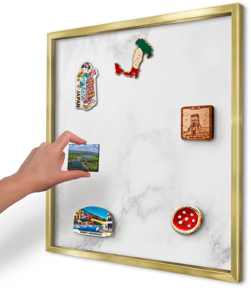 Artprintcave Wit Magneetbord mit Gouden Frame - 50x50 cm - Elegant Marmer Magneet Bord mit Frame - Minimalist Magneetbord Voor Foto's - Texturen