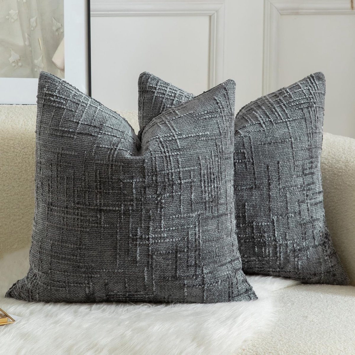 Set van 2 Zachte Chenille Kussenhoezen, Vierkante Accent Kussens, Decoratieve Hoezen voor Bank en Slaapkamer 18 x 16 Inch Donkergrijs