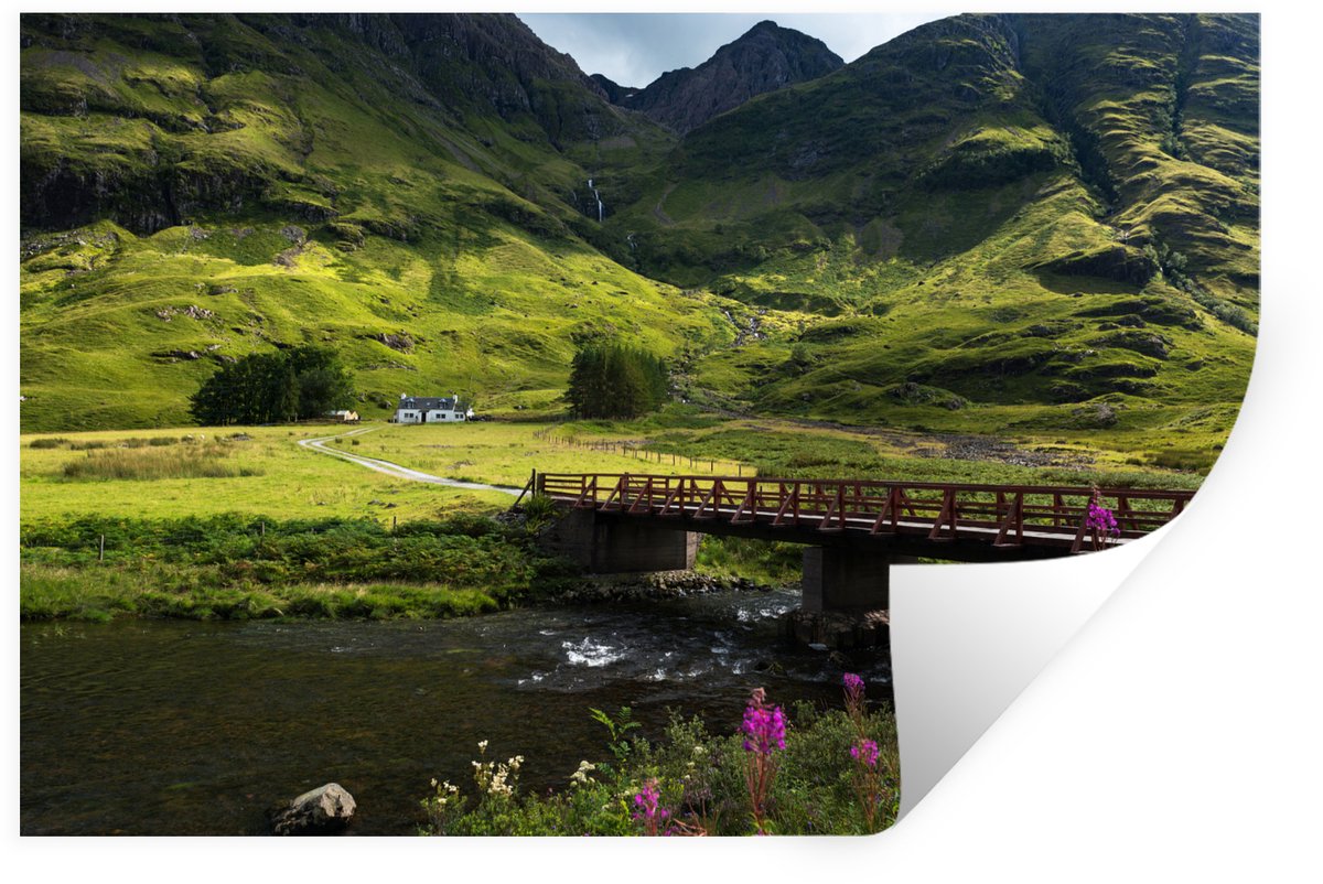 Muurstickers - Sticker Folie - Brug in Glencoe in Schotland - 120x80 cm - Plakfolie - Muur
