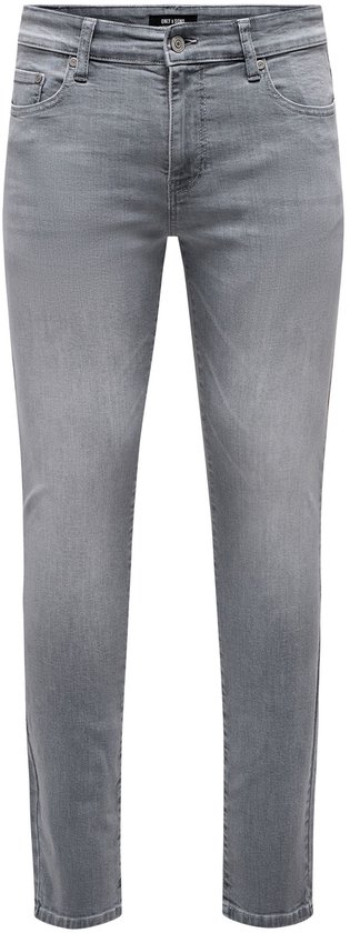 Grijze dames jeans in slim fit model, staand op witte achtergrond.