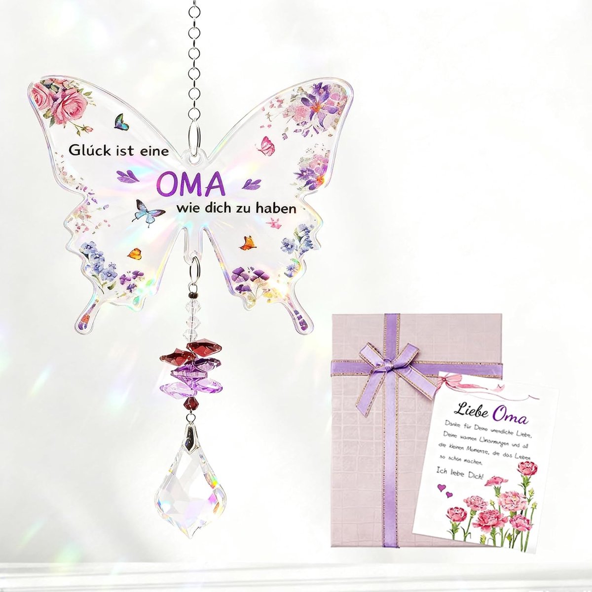 Cadeau: kristallen zonnevanger vlinder met spreuk "Glück ist ein Oma wie Dich zu haben", paarse raamdecoratie met geschenkdoos en kaart, verjaardags- en moederdagcadeau