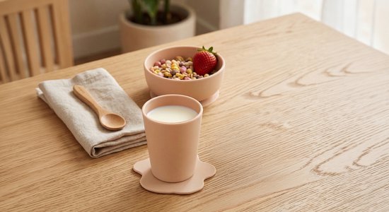 STEDDI - Open drinkbeker/oefenbeker voor Peuters en Kinderen - Valt niet om - Geen rietje of tuitje; essentieel voor een gezonde ontwikkeling van de mond - aanbevolen door logopedisten en pedagogen - Set van 2 - Beige - Inhoud 150ML — afbeelding 4