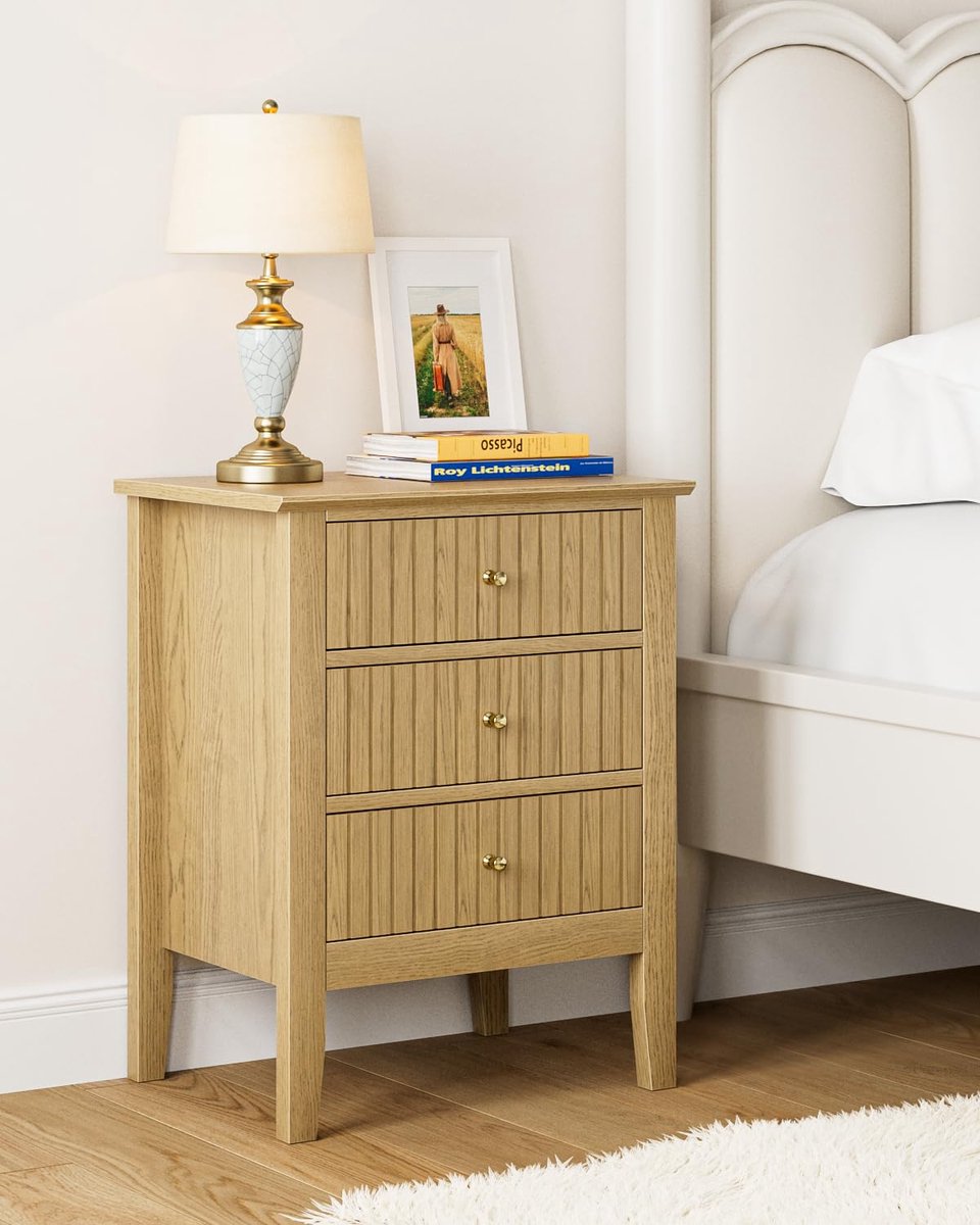 SnelShoppen - Nachtkastje met 3 lades, ladekast in lichte eik, bijzettafel voor slaapkamer en woonkamer, 45D x 33B x 61H cm, multifunctioneel en stijl