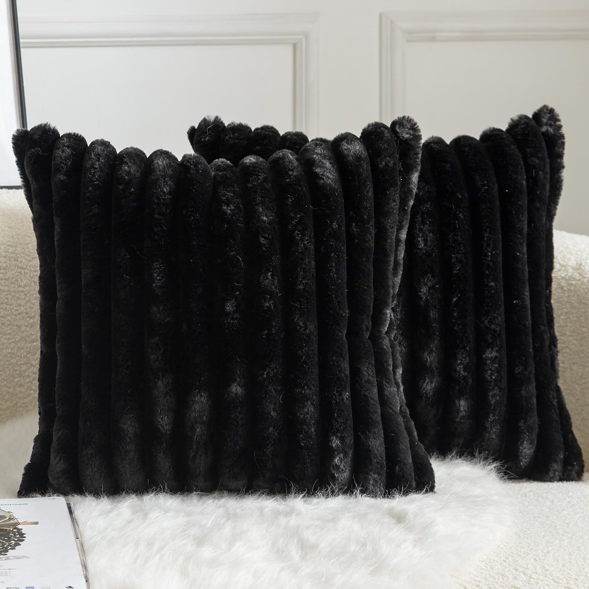 Kussenhoezen set van 2 - zwart faux fur - ultra zacht en stijlvol - perfect voor slaapkamer of woonkamer - ShopVlot