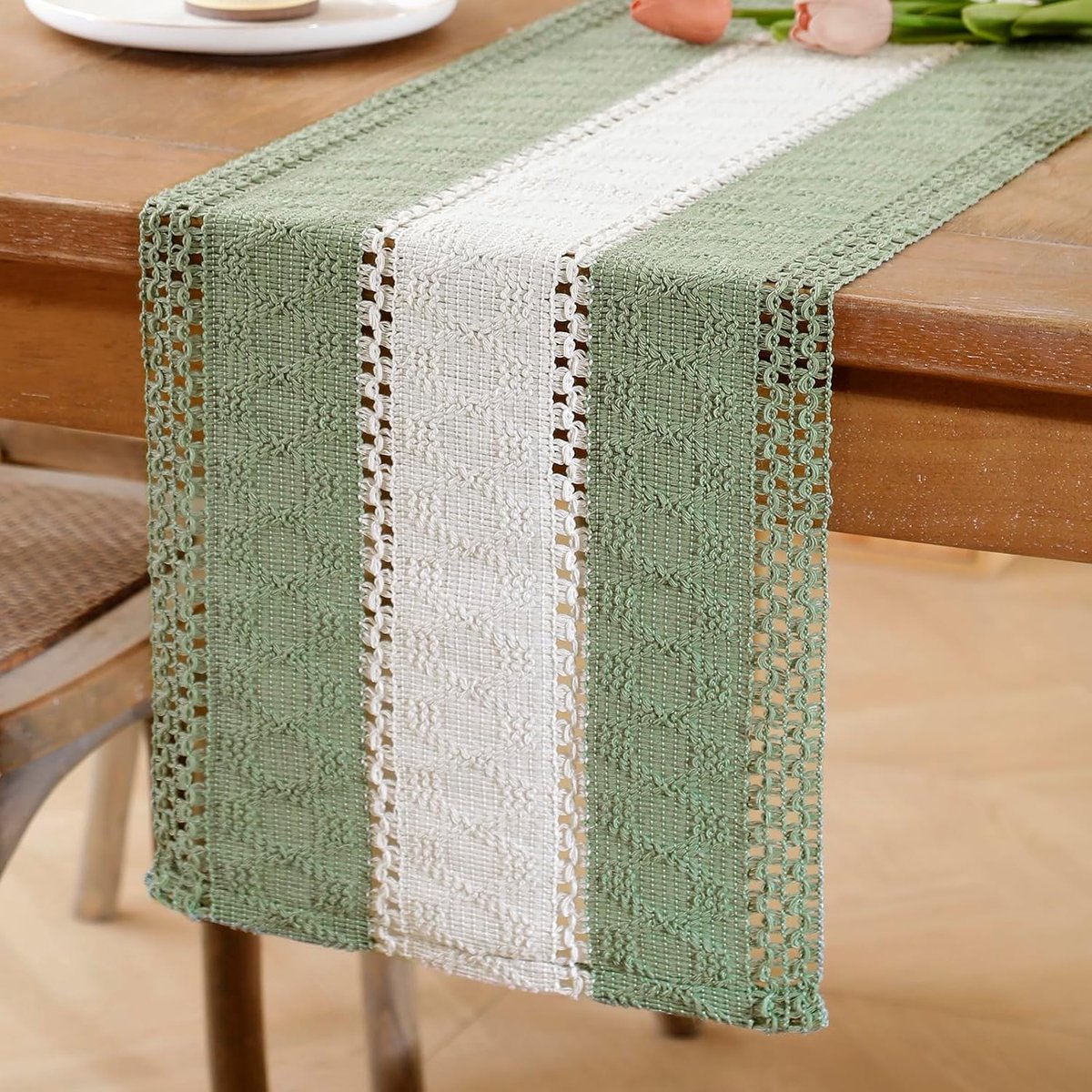 Tafelloper, modern, groen, saliegroen, crème, boho, macramé, zomer, lente, boerderij, tafelkleed, landhuisstijl, rustieke tafelloper, linnen tafelloper voor bruiloft, feest, decoratie 30 x 180 cm