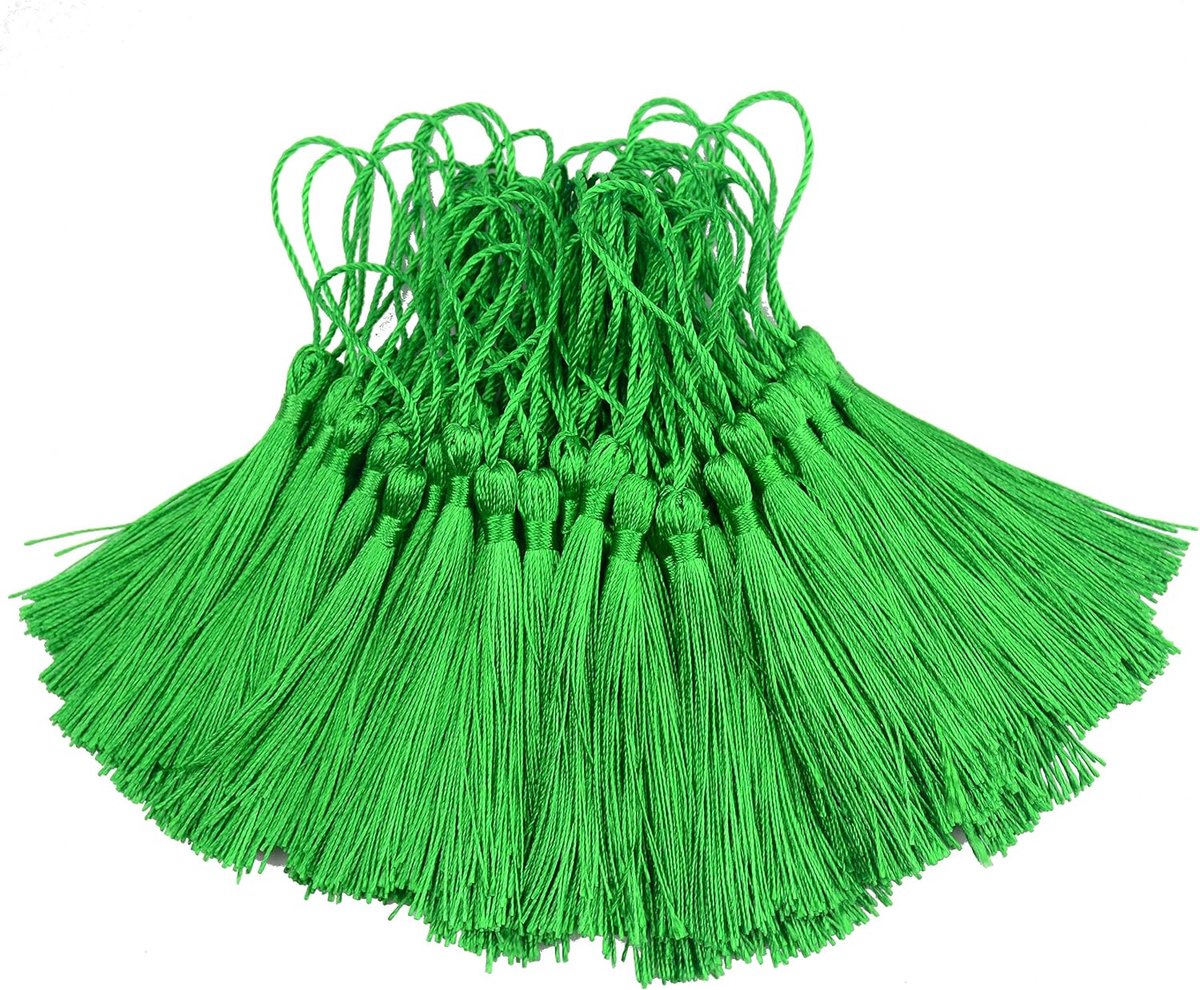 100 stuks 13 cm / 5 inch zijden floss bladwijzer kwastjes met 5 inch koordgesp en kleine Chinese strik voor het maken van sieraden, bladwijzers, knutselaccessoires (groen)