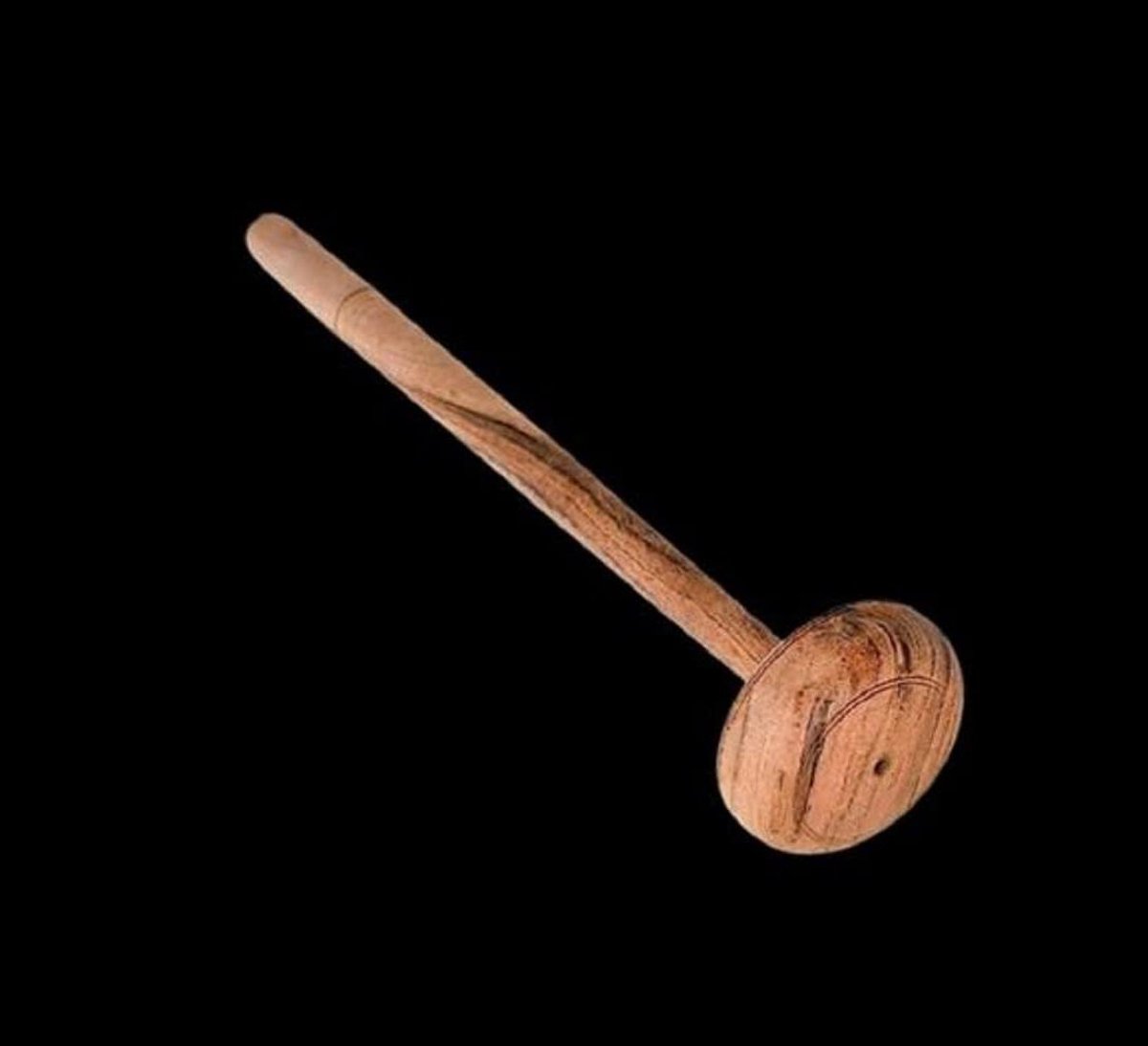 Houten Lassi Klopper - Karnemelk Mixer - Traditioneel Boter Maken - Handgemaakt Ontwerp - 30.5 cm - Houtkleur