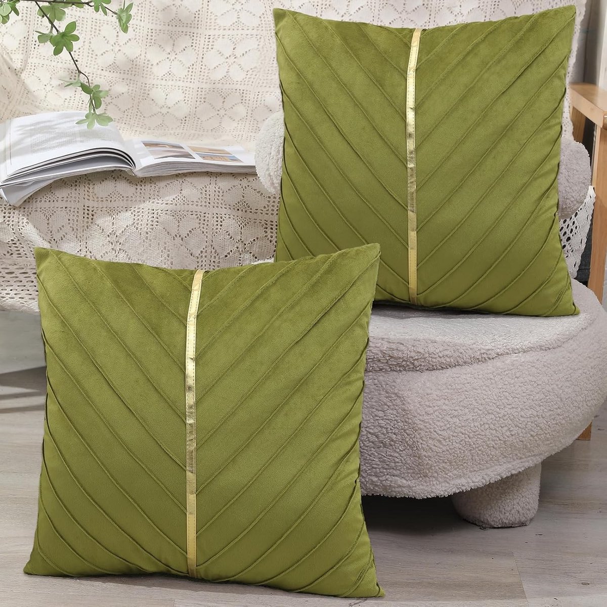 Set van 2 Velvet Kussenhoezen in Olijfgroen, Decoratieve Kussens voor Bank en Slaapkamer, 18 x 18 Inch, Luxe Kussenhoezen voor Thuisdecoratie