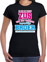 Ik ben de trotse zus cadeau t-shirt - zwart voor dames - verjaardag / kado / bedankt shirt XS