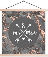 Porte-affiche avec affiche - Affiche scolaire - Mr & Mrs - Citations - Se marier - Proverbes - 120x120 cm - lattes vierges