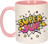 Bellatio Decorations Super juf cadeau - koffiemok / theebeker - wit en roze - met sterren - 300 ml - keramiek - cadeau / bedankje juf