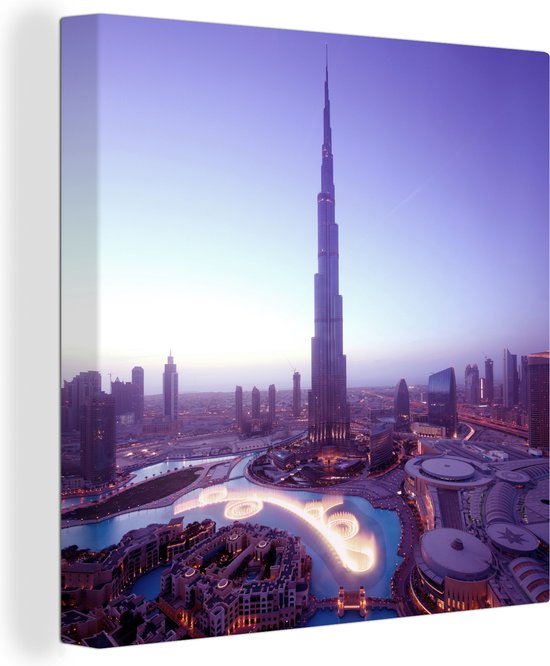 Paarse lucht boven de Burj Khalifa Canvas 20x20 cm - Foto print op Canvas schilderij (Wanddecoratie woonkamer / slaapkamer)