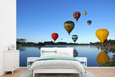 Behang - Fotobehang Luchtballon - Water - Reflectie - Breedte 330 cm x hoogte 220 cm