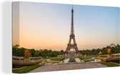 Canvas Schilderij Parijs - Eiffeltoren - Zonsopgang - 80x40 cm - Wanddecoratie