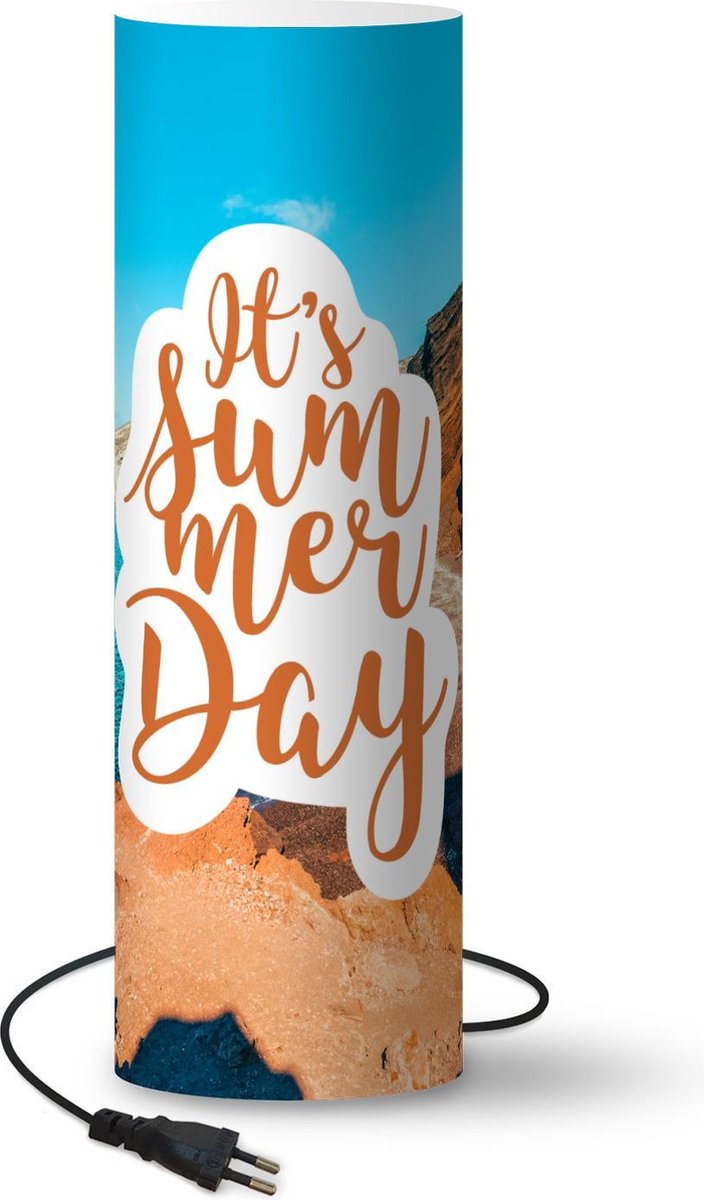 Lamp - Nachtlampje - Tafellamp slaapkamer - Strand - Zee - Quotes - 50 cm hoog - Ø15.9 cm - Inclusief LED lamp