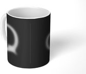 Mok - een hoofdletter en letter Q - zwart wit - 350 ML - Beker