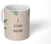 Mok - Koffiemok - Spreuken - Quotes I Love Mom - Moederdag - Bloemen - Mama - Moeder - Mokken - 350 ML - Beker - Koffiemokken - Theemok - Mok met tekst