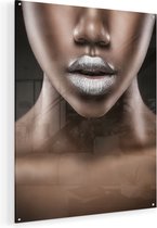 Artaza Glasschilderij - Zilveren Lippen Van Een Afrikaanse Vrouw - 80x100 - Groot - Plexiglas Schilderij - Foto op Glas