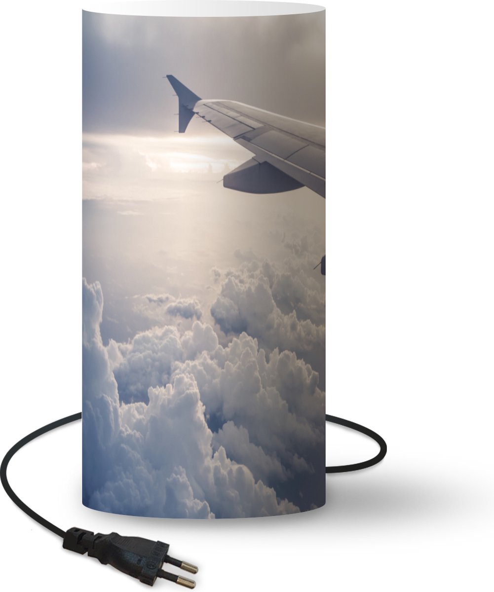 Lamp - Nachtlampje - Tafellamp slaapkamer - De blauwe lucht vanuit een vliegtuig - 54 cm hoog - Ø24.8 cm - Inclusief LED lamp