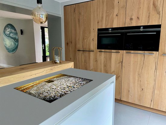 Chefcare Inductie Beschermer Zwarte Steen in Mekka met Biddende Moslims - 80x50 cm - Afdekplaat Inductie - Kookplaat Beschermer - Inductie Mat