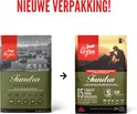 Vergelijking van oude en nieuwe Orijen Tundra hondenvoer verpakkingen.