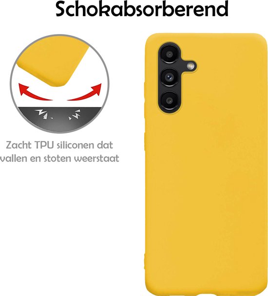Coque Samsung A13 5G avec 2x Protecteurs d'écran - Samsung Galaxy A13 5G - Coque Samsung A13 5G en Siliconen avec 2x Protecteurs d'écran - Jaune