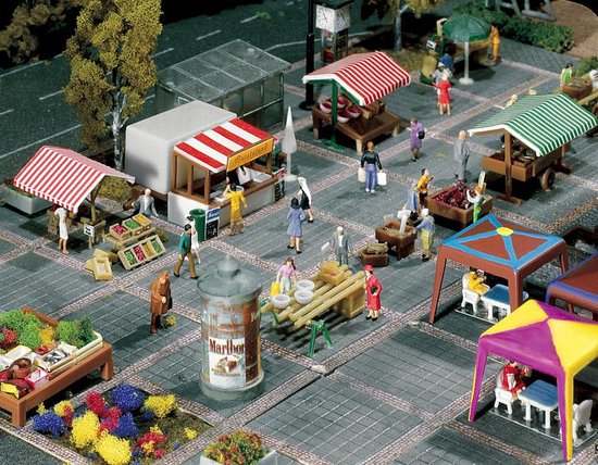 Faller 151634 – Marché Hebdomadaire II – Accessoire Miniature Pour Diorama Et Réseau Ferroviaire