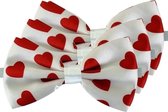 3x Witte vlinderstrikken met rode hartjes 13 cm voor dames/heren - Cupidostrik - Valentijn thema verkleedaccessoires/feestartikelen - Vlinderstrikken/vlinderdassen met elastieken sluiting