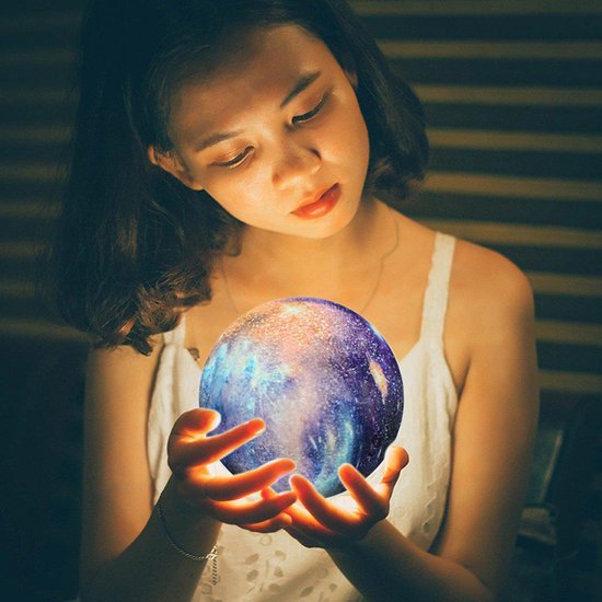 3D LED NachtLampje Planeet - Met Afstandsbediening — afbeelding 5