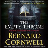 Boekomslag: 'The Empty Throne' van Bernard Cornwell. Helm op een troon. Met citaat van George R.R. Martin.