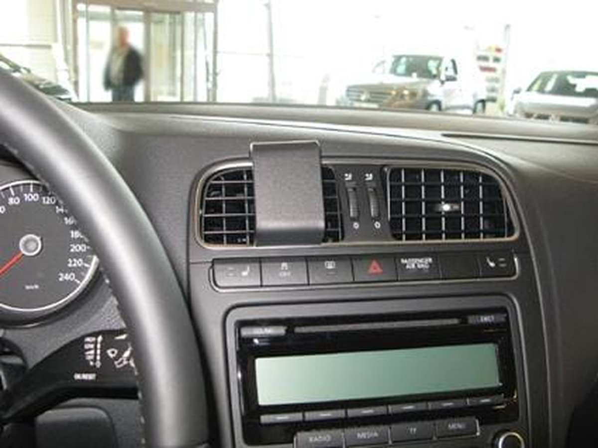 Brodit ProClip VW Polo 10-17 Center mount