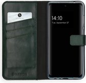Selencia Hoesje Geschikt voor Samsung Galaxy A72 Hoesje Met Pasjeshouder - Selencia Echt Lederen Bookcase - Groen