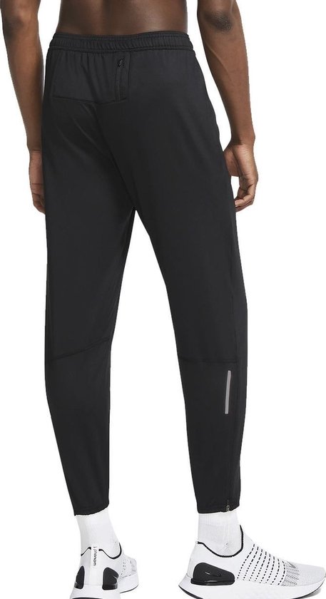 Ademen Zilver Madison Nike - Essential Pant - Heren hardloopbroek - M - Zwart | bol.com