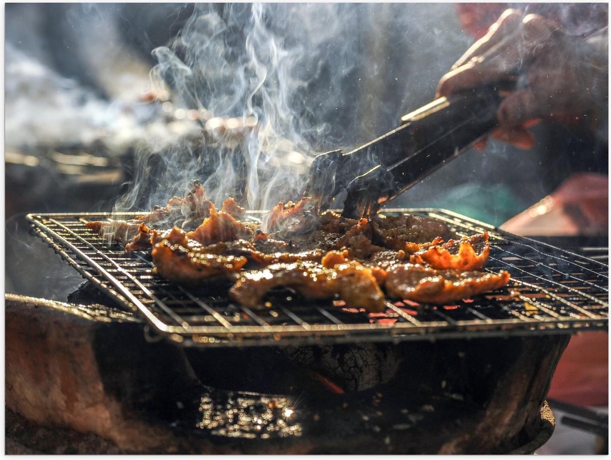 Poster – Barbecue met Rokend Vlees - 40x30cm Foto op Posterpapier