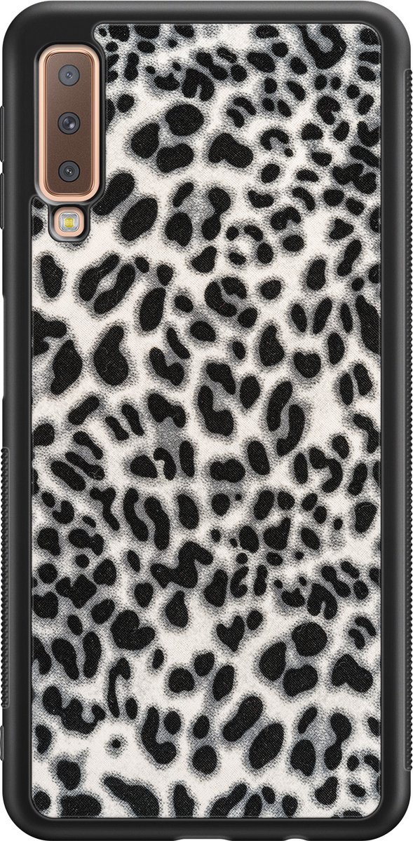 Leuke Telefoonhoesjes - Hoesje geschikt voor Samsung Galaxy A7 (2018) - Luipaard grijs - Backcover zwart - Luipaardprint - Grijs
