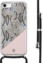 Casimoda® hoesje met koord - Geschikt voor iPhone 8 - Snake Print Roze - Afneembaar koord - Siliconen/TPU - Roze
