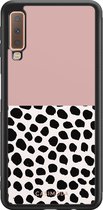 Casimoda® hoesje - Geschikt voor Samsung Galaxy A7 (2018) - Stippen roze - Zwart TPU Backcover - Gestipt - Roze
