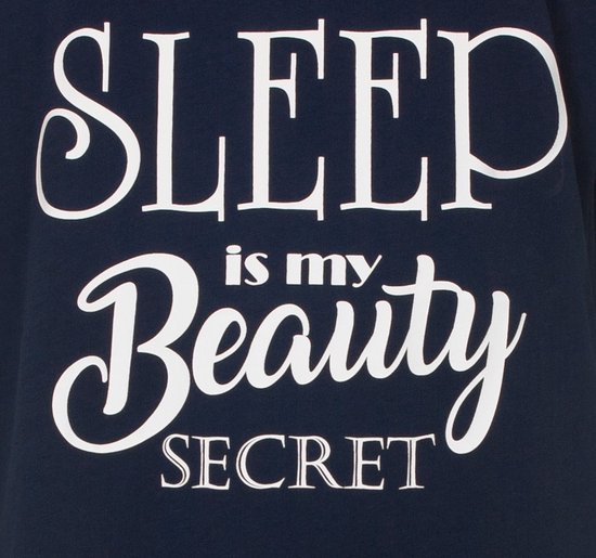 Donkerblauw nachthemd met witte tekst: SLEEP is my Beauty SECRET