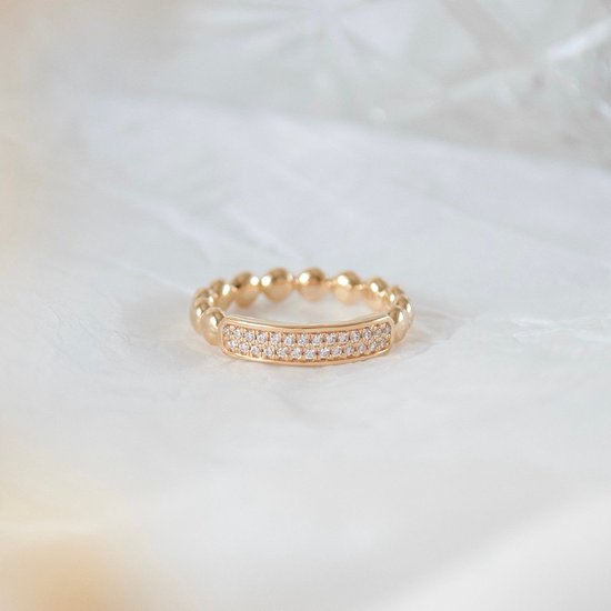 Lily Gold Ring 17mm