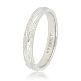 My Bendel - Ring zilverkleurig met blad motief - 3 -5 mm - Zilverkleurige ring met blad bewerking - Met luxe cadeauverpakking