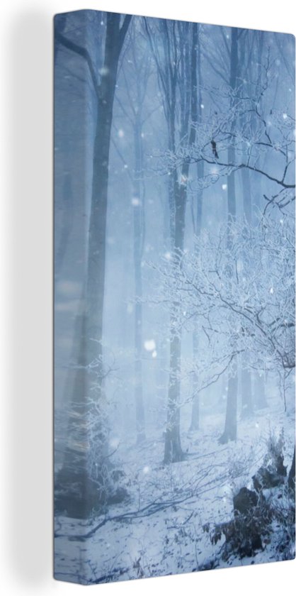 Canvas Schilderij Bos - Winter - Sneeuw - 20x40 cm - Wanddecoratie
