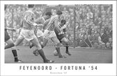 Walljar - Poster Feyenoord - Voetbal - Amsterdam - Eredivisie - Zwart wit - Feyenoord - Fortuna 54 '67 II - 20 x 30 cm - Zwart wit poster