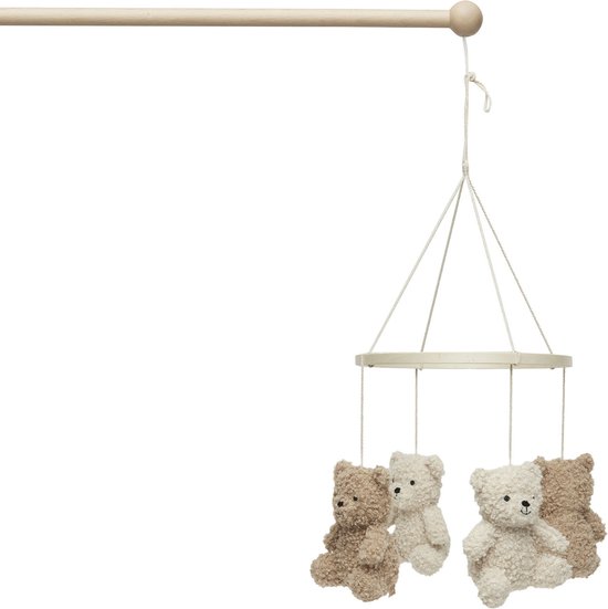 Houten speelgoedmobiel met vier teddyberen, twee bruin en twee lichtbeige.