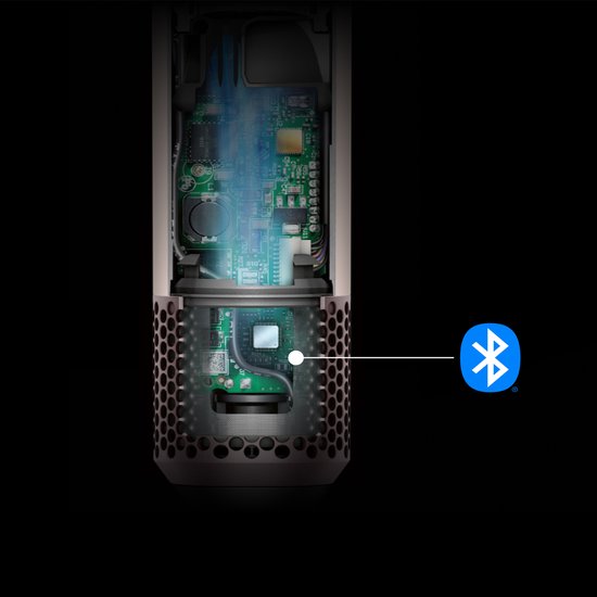 Gedetailleerd interieur van de Dyson Airwrap die de printplaat en Bluetooth-verbinding toont.